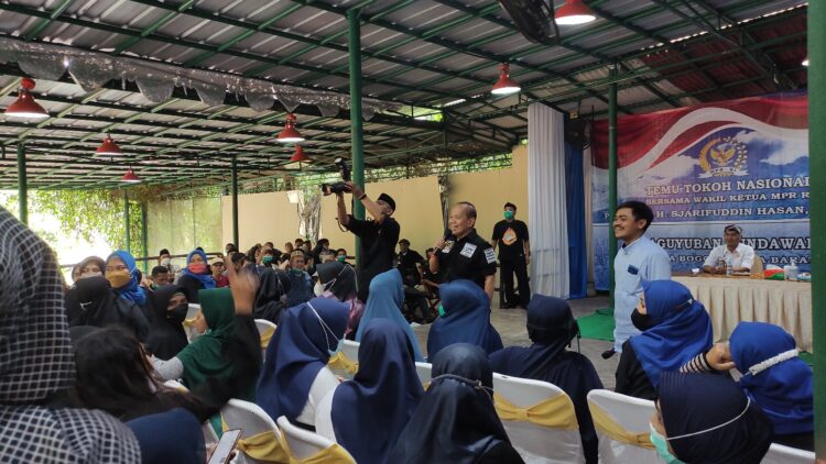 Syariefuddin Hasan Sosialisasi 4 Pilar di Bogor, Warga Curhat Hidupnya Susah Imbas Kenaikan Harga BBM