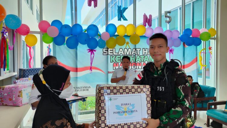 Satgas Pamtas RI-PNG Yonif 757/GV Dukung Masyarakat di Perbatasan Marauke jadi Kader Posyandu