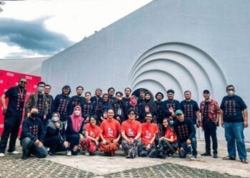 Memahami dan Menumbuhkan Ekonomi Kreatif