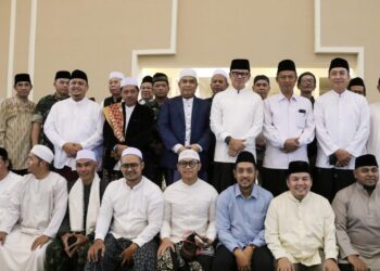 DPRD Kota Bogor Tutup Tahun 2022 Dengan Mengikuti Doa Bersama di Masjid Agung