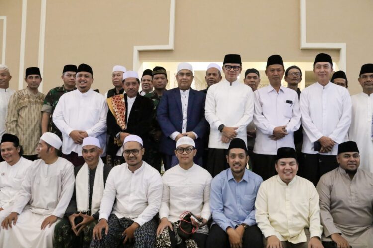 DPRD Kota Bogor Tutup Tahun 2022 Dengan Mengikuti Doa Bersama di Masjid Agung