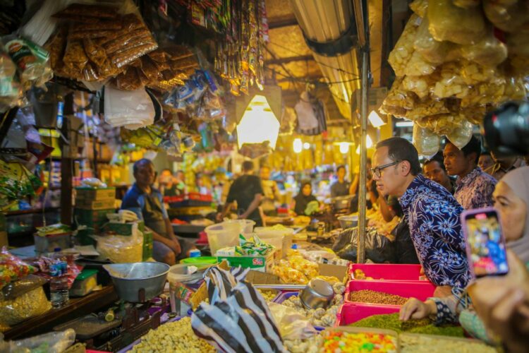 Sidak Minyakita, Bima Arya Cek Ketersediaan dan Tertibkan Distribusi Sesuai Surat Edaran Mendag