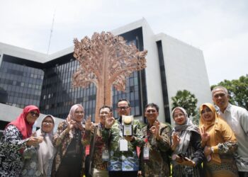 Setelah 28 Tahun, Bima Arya Catatkan Sejarah Kota Bogor Sabet Piala Adipura