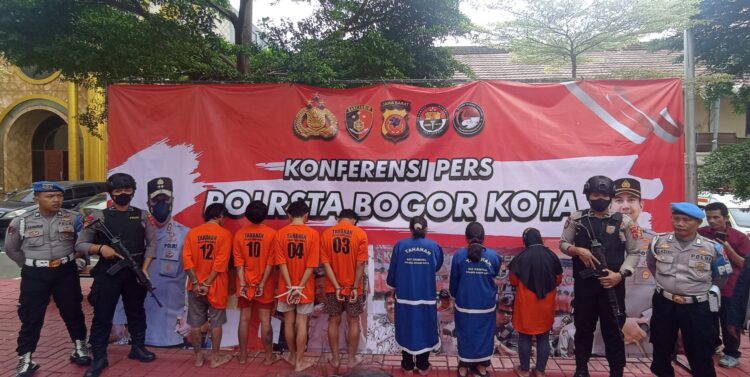 Polresta Bogor Kota Ciduk Mantan Karyawan Pelaku Bobol Toko Roti di Bogor