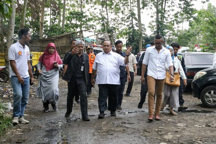 Turun ke Lokasi Bencana Empang Pimpinan dan Anggota DPRD Kota Bogor Harapkan Relokasi Bisa Segera Dilakukan