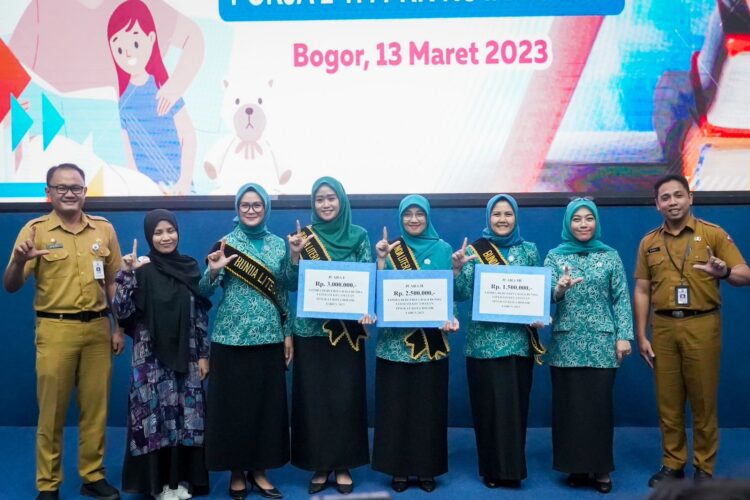 Lomba Bercerita Bunda Literasi Kecamatan, Bunda Kecamatan Utara Terbaik 1