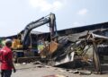 Permudah Akses Pengunjung, Lapak Pedagang Pasar Jambu Dua dibongkar
