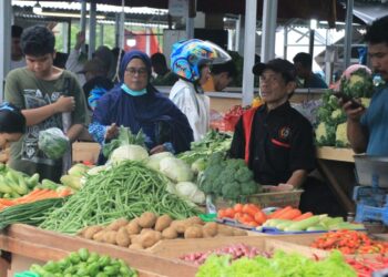 Revitalisasi Pasar Jambu Dua Dimulai, Ratusan Pedagang Mulai Isi TPS