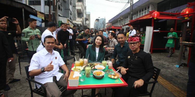 Bima Arya Launcing Pusat Kuliner Legend Rangga Gading, Pesan Makanan Bisa Tinggal Klik