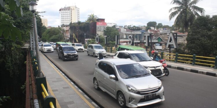Jembatan Otista Ditutup 1 Mei Hingga Desember 2023