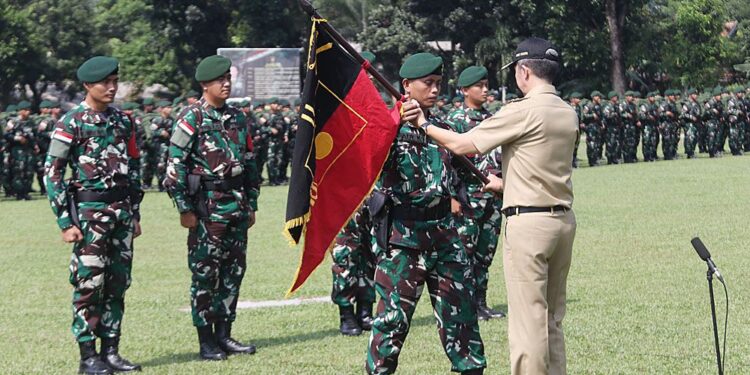 Dedie Rachim Lepas 350 Prajurit Perbatasan RI – Malaysia