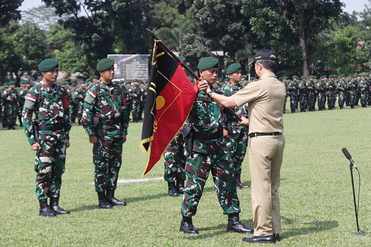 Dedie Rachim Lepas 350 Prajurit Perbatasan RI – Malaysia