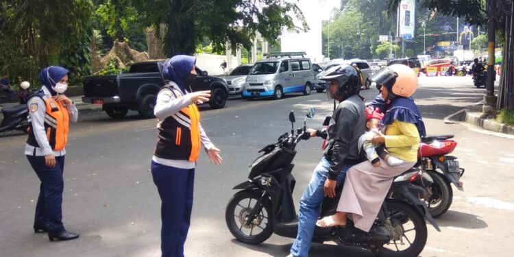 Sejumlah Pengendara Masih Kebingungan, Imbas Penutupan Jalan Otista