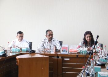 Tindaklanjuti Aspirasi PKL, Komisi II Gelar Raker Dengan Mitra Kerja