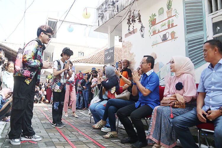 Bak Model, Bapak Ibu Hingga Anak-anak Meriahkan Perca Fest 2023