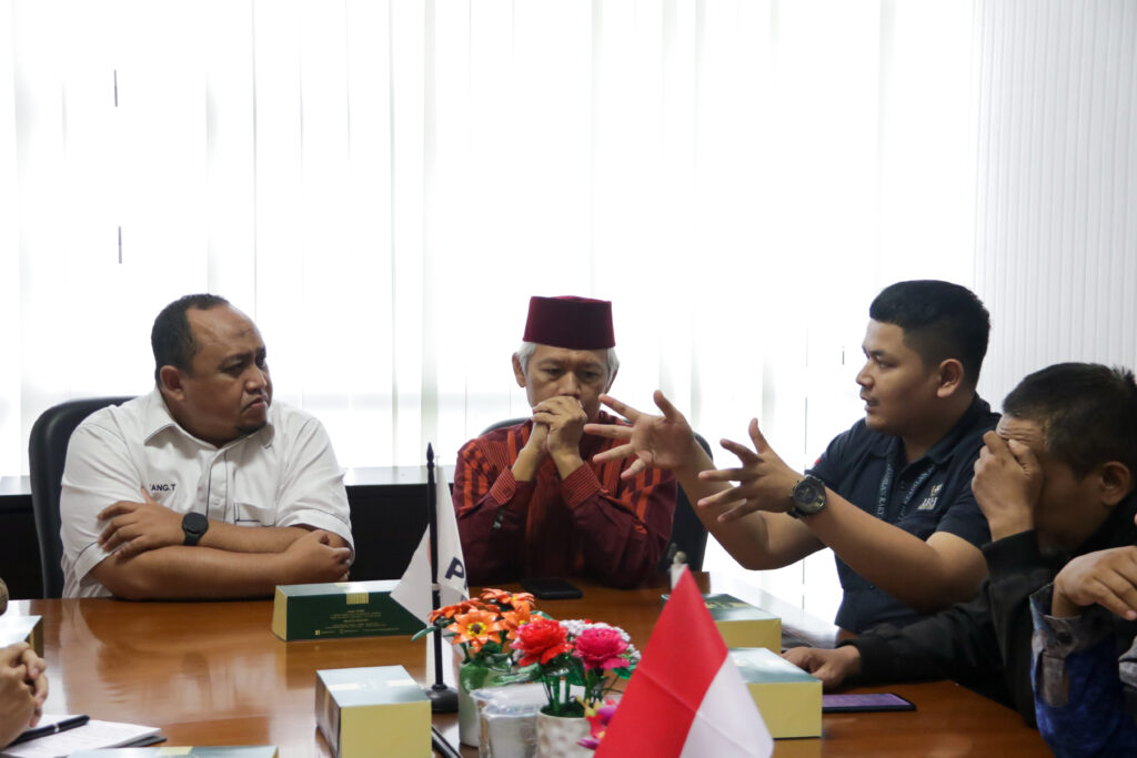 Suasana Audiensi di Ruang Ketua DPRD Kota Bogor