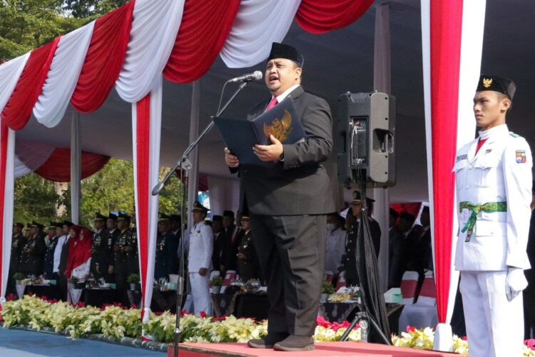 Upacara HUT RI 78, Ketua DPRD Baca Teks Proklamasi