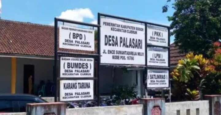 Dipersulit Urus Administrasi oleh Kades Palasari, Warga River Valley Ngadu ke LBH Yuris