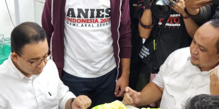 Atang Dampingi Anies Kampanye Hari Pertama di Bogor