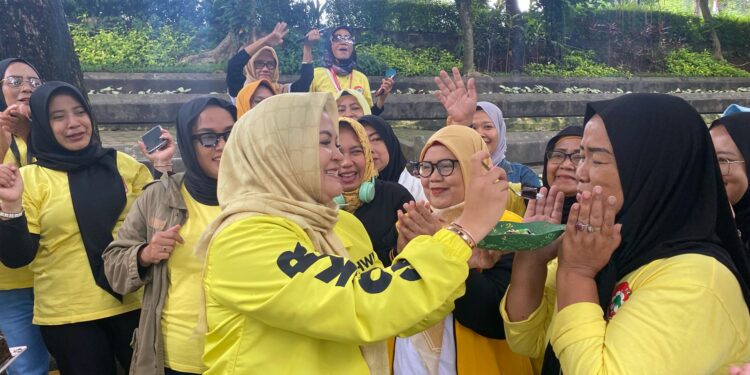 HUT HWK ke 43, Kado Istimewa Hantarkan Desy Yanthi Utami Jadi Anggota DPRD Kota Bogor