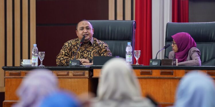 PJ Gubernur Jabar Beri Sinyal Dukungan DPRD Kota Bogor Semangat Perjuangkan Pengesahan Raperda Pinjol