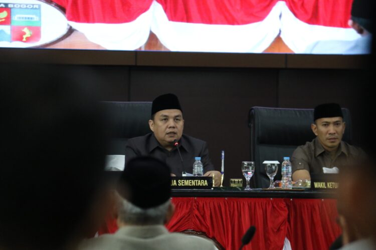 Gelar Rapat Paripurna Internal DPRD Kota Bogor Sampaikan Calon Pimpinan Definitif 