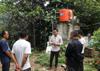 Kisah Sedih Calon Wakil Wali Kota Bogor Eka Maulana saat Lihat MCK Umum di Cipaku