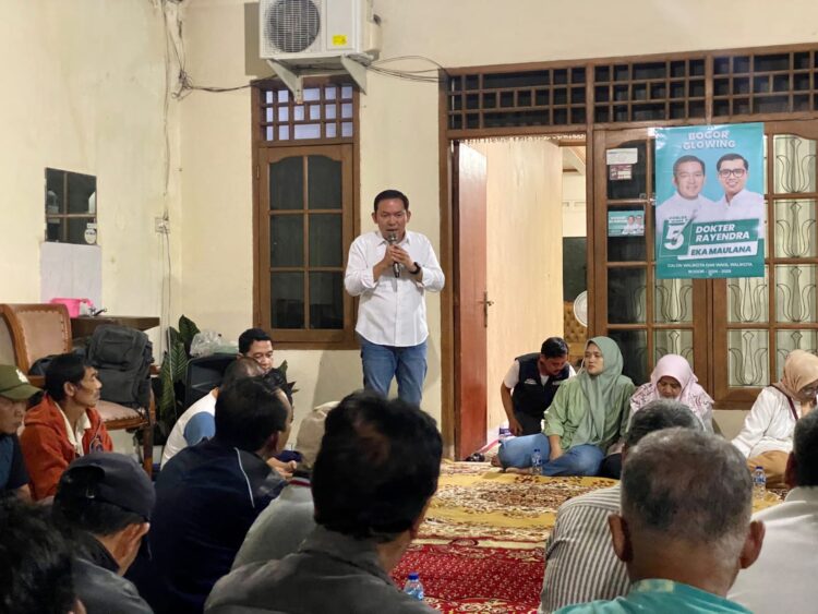 Dijuluki Anak Emas Kedung Halang, Intip Keseruan Dokter Rayendra Kampanye di Tempat Masa Kecilnya