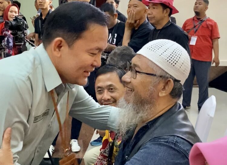 Ditinggal Diani, Dokter Rayendra Tetap Tunjukan Rasa Hormat