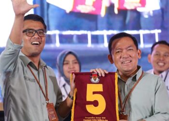 Warga Bogor Bilang, Dokter Rayendra – Eka Maulana Pasangan Paling Ganteng