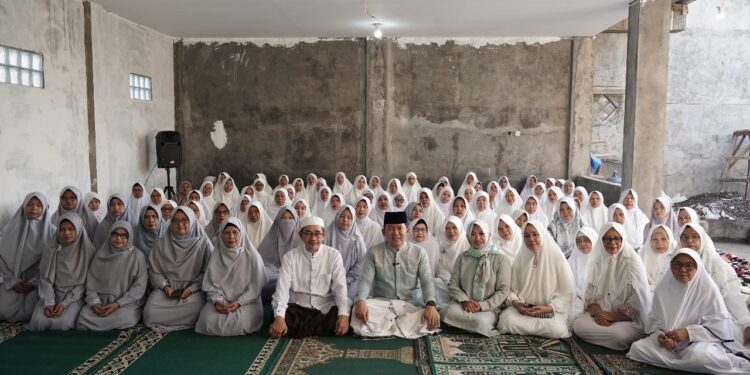 Miliki Program Peduli Pesantren, Dokter Rayendra Bakal Lakukan Ini Jika Terpilih