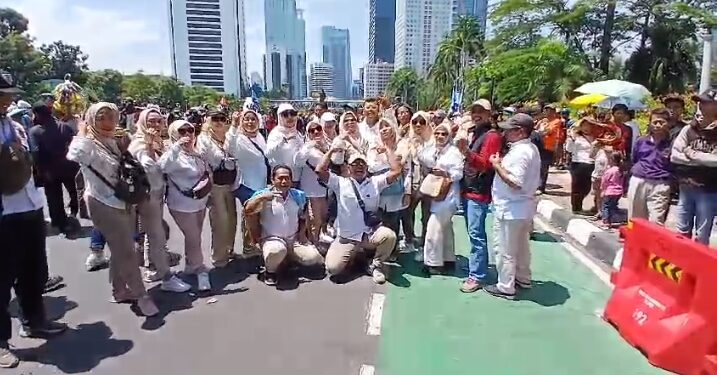 Jenal Mutaqin Kerahkan 12 Bus Bawa Kader Gerindra Hadiri Pelantikan Presiden Prabowo Subianto