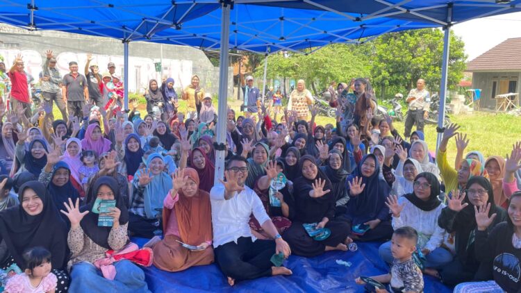 Warga Kedung Halang Dukung Program Rayendra-Eka Maulana Berobat Hanya Pakai KTP