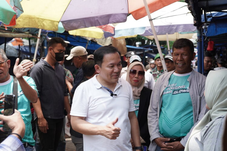 Begini Solusi Dokter Rayendra Memanusiakan Pedagang saat Nguriling di Pasar Anyar Bogor