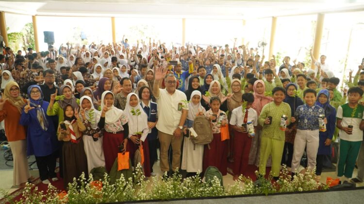 Peringati Hari Menanam Pohon Nasional, BSILHK  Edukasi Ratusan Siswa SD Kota Bogor