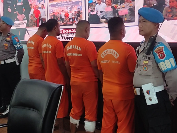 Cekcok Mulut Berujung Penembakan, Pria Bertato Tewas Ditangan Pembunuh Bayaran di Bogor