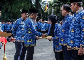 H-3 Jelang Akhir Masa Jabatan, Pj Wali Kota Bogor Pimpin Apel Terakhir Pemkot Bogor, Ini Pesannya