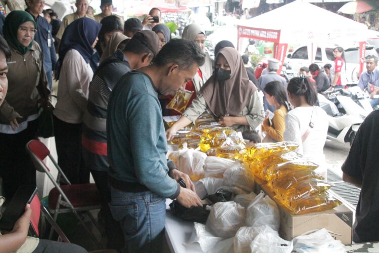 Sebulan! MinyaKita Langka di Pasar Kota Bogor, Pemkot Bogor Atasi Lewat Operasi Pasar