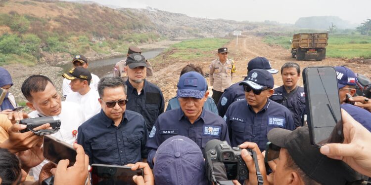 Sidak TPA Jatiwaringin Tanggerang, Hanif Faisol Tegaskan Akan Tindak Sesuai Proses Hukum