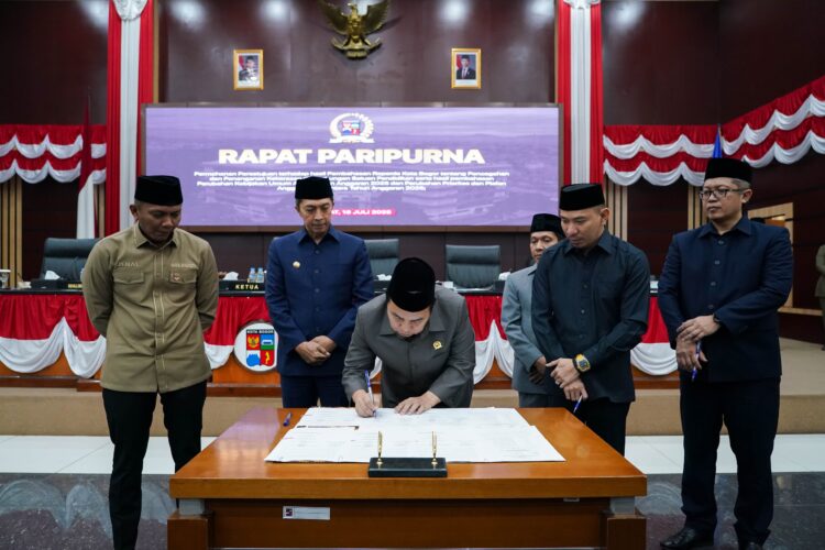 Rapat Paripurna DPRD Kota Bogor Hasilkan Dua Kebijakan Untuk Kemasalahatan Warga
