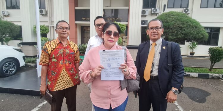 Suami Menikah Lagi, Warga Gunung Putri Bogor Lapor ke Jamwas Kejagung hingga Bawas Mahkamah Agung, Ini Penyebabnya