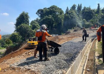 Pemkot Bogor Bangun Jalan Sepeda Motor di Lokasi Longsor Batutulis