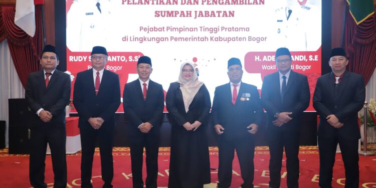 Bupati Lantik 7 Kepala Dinas di Kabupaten Bogor, 3 Diantaranya Promosi Jabatan