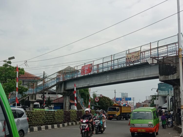 Pemkot Bogor Resmi Tutup JPO Paledang Bogor, Dedie Rachim: Sudah Tidak Layak