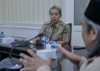 Karyawan Perumda Tirta Pakuan Sampaikan Petisi ke Dedie Rachim, Minta Direksi Diganti