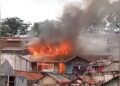 Kebakaran Hebat Hanguskan Rumah di BBR Cipaku, 2 Orang Terluka hingga Dilarikan ke Rumah Sakit
