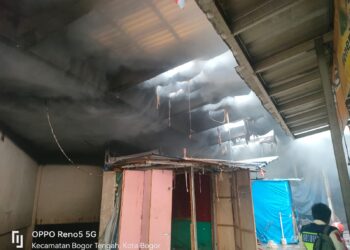 Pasar Kebon Kembang ‘Kebakaran Lagi’! Kini Menimpa Blok CD, 20 Kios Ludes Terbakar