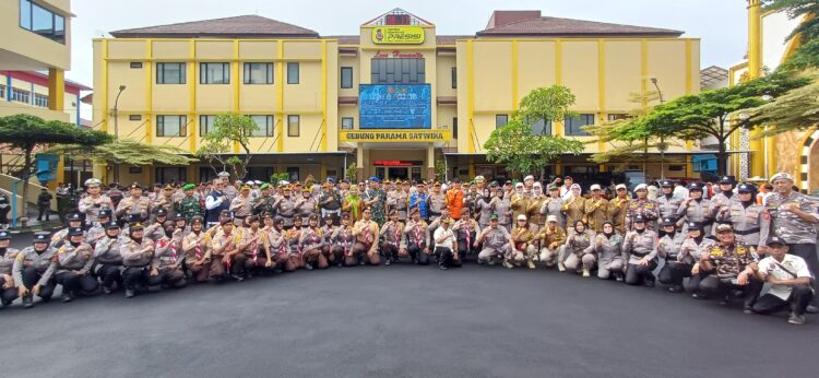 Polresta Gelar Apel Pasukan Operasi Lilin Lodaya, 1.067 Personel Gabungan Bakal Amankan Perayaan Nataru di Kota Bogor