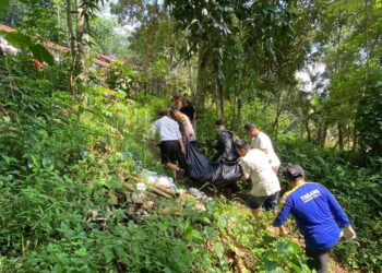 Geger! Pria Tanpa Identitas Ditemukan Tewas Mengambang di Sungai Cisadane Bogor