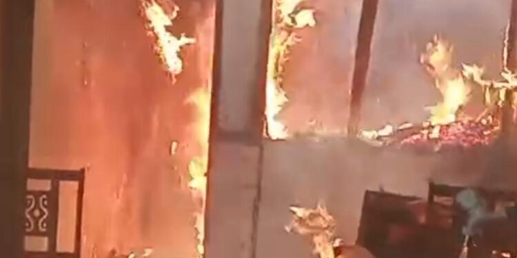 Rumah Makan Padang di Bogor Kebakaran, Gas Bocor jadi Penyebabnya